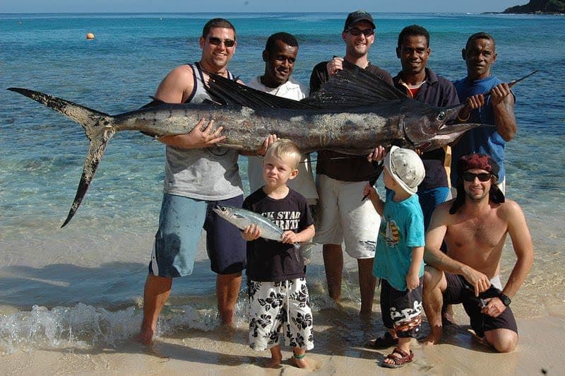 Island safari & mantas
