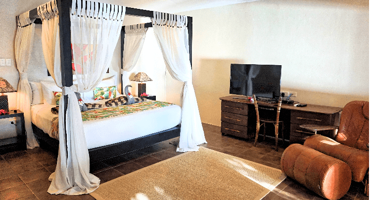 Poppies Luxury Lodge — photo 5 of 6