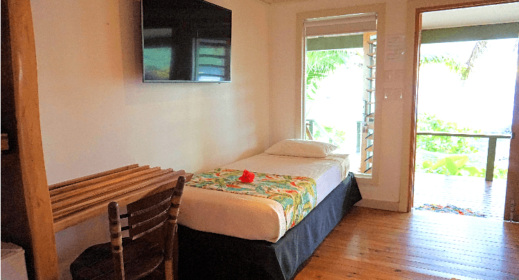 Two Bedroom Beachfront Villa — photo 2 of 4